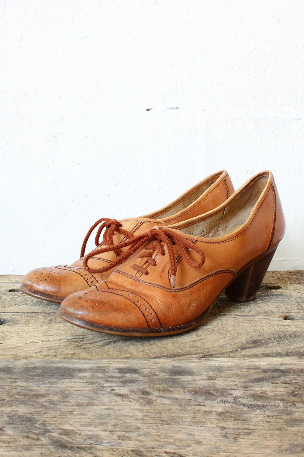 70s Heeled Oxfords 9