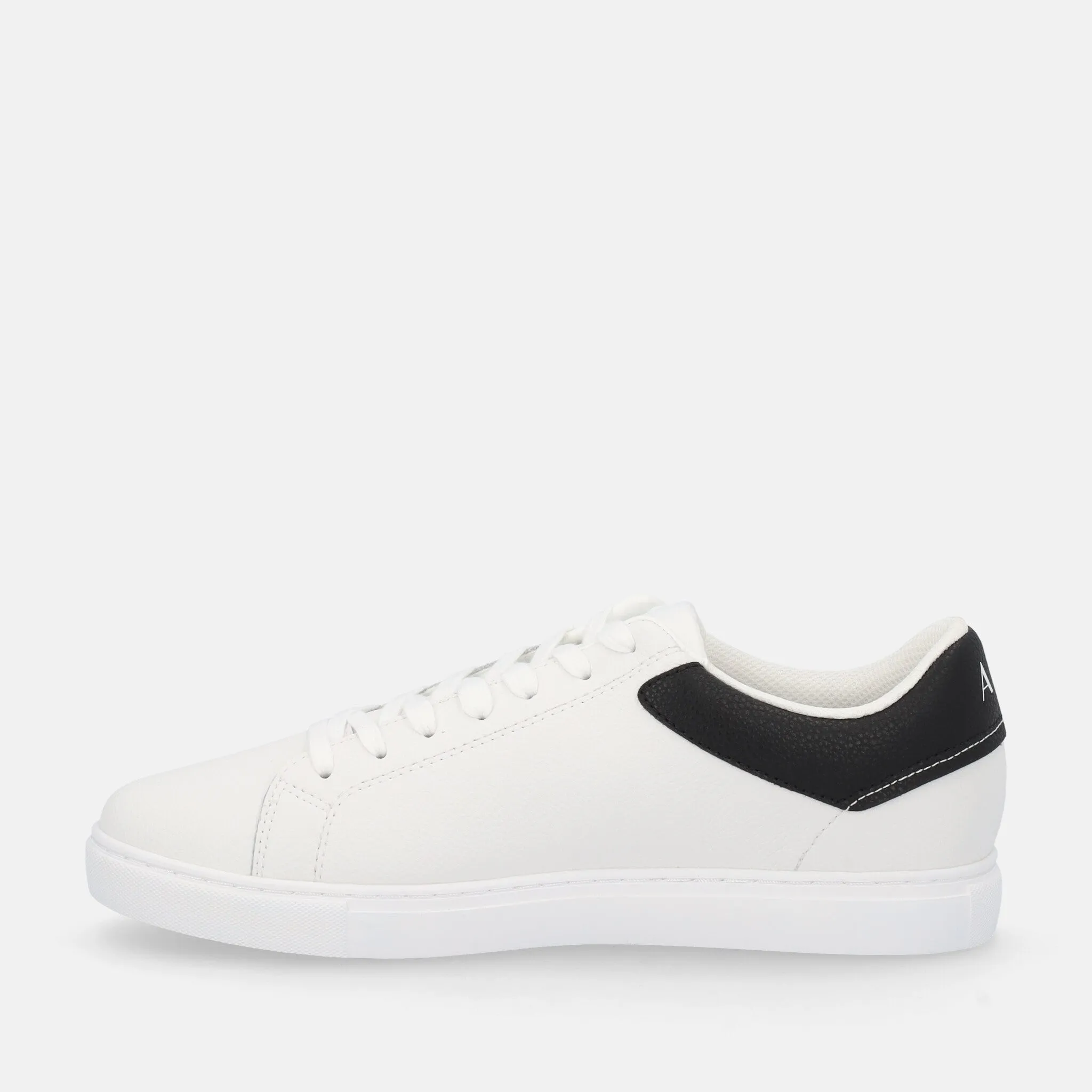 ARMANI EXCHANGE SNEAKERS