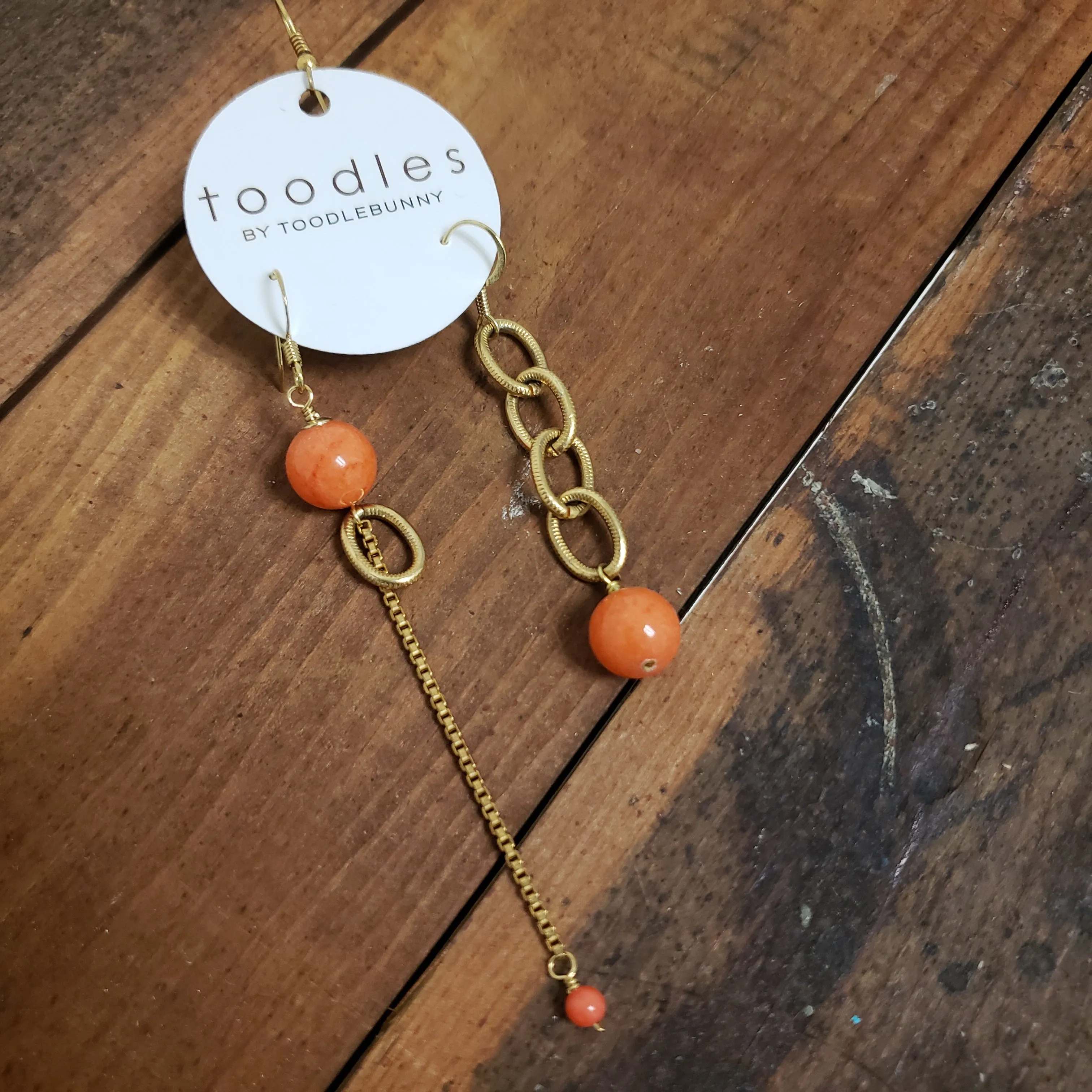 Asymmetric Color drop earrings - Coral Jade