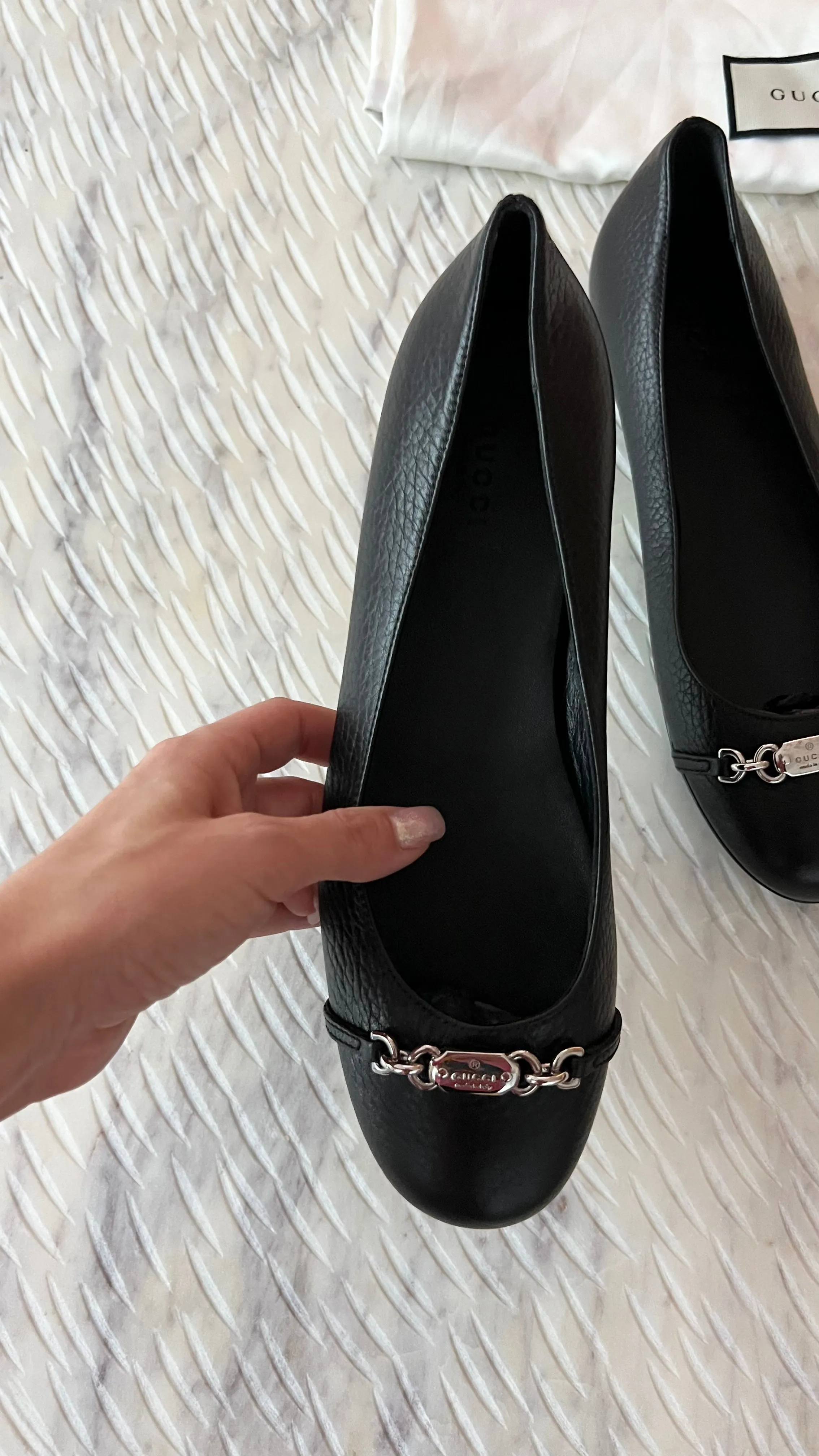 Gucci Logo Plaque Ballet Flats