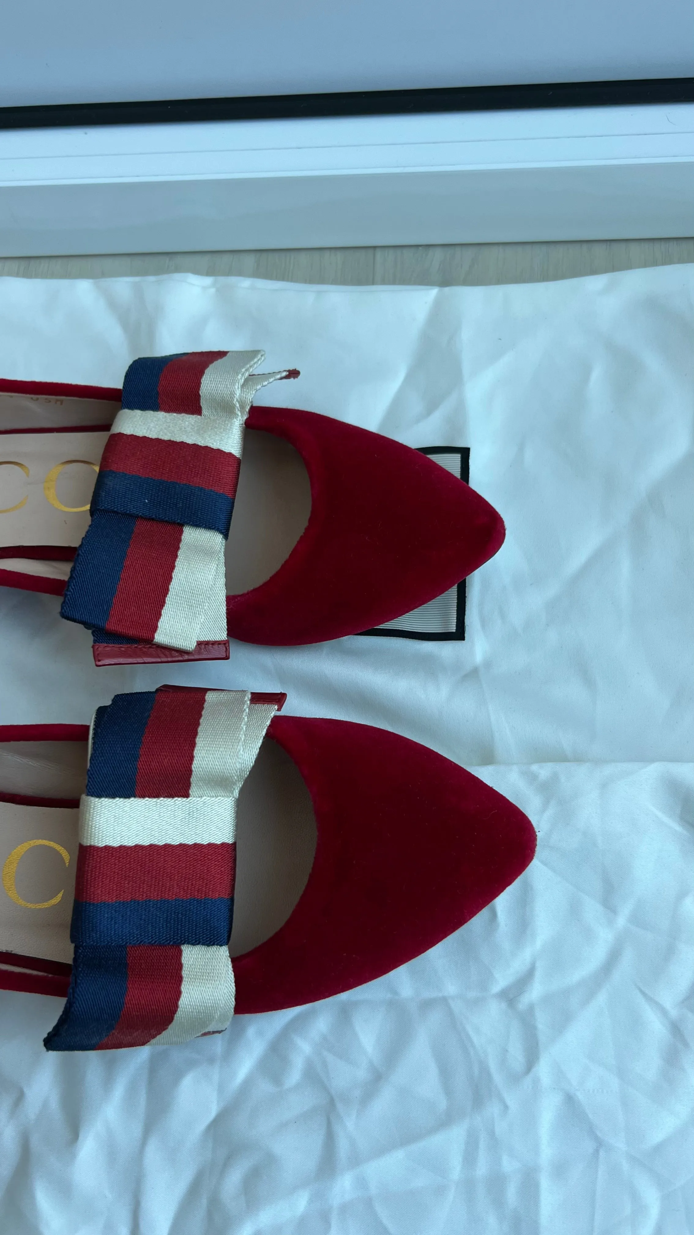 Gucci Velvet Sylvie Bow Ballet Flats