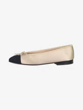 Ivory and black satin ballet flats - size EU 37.5