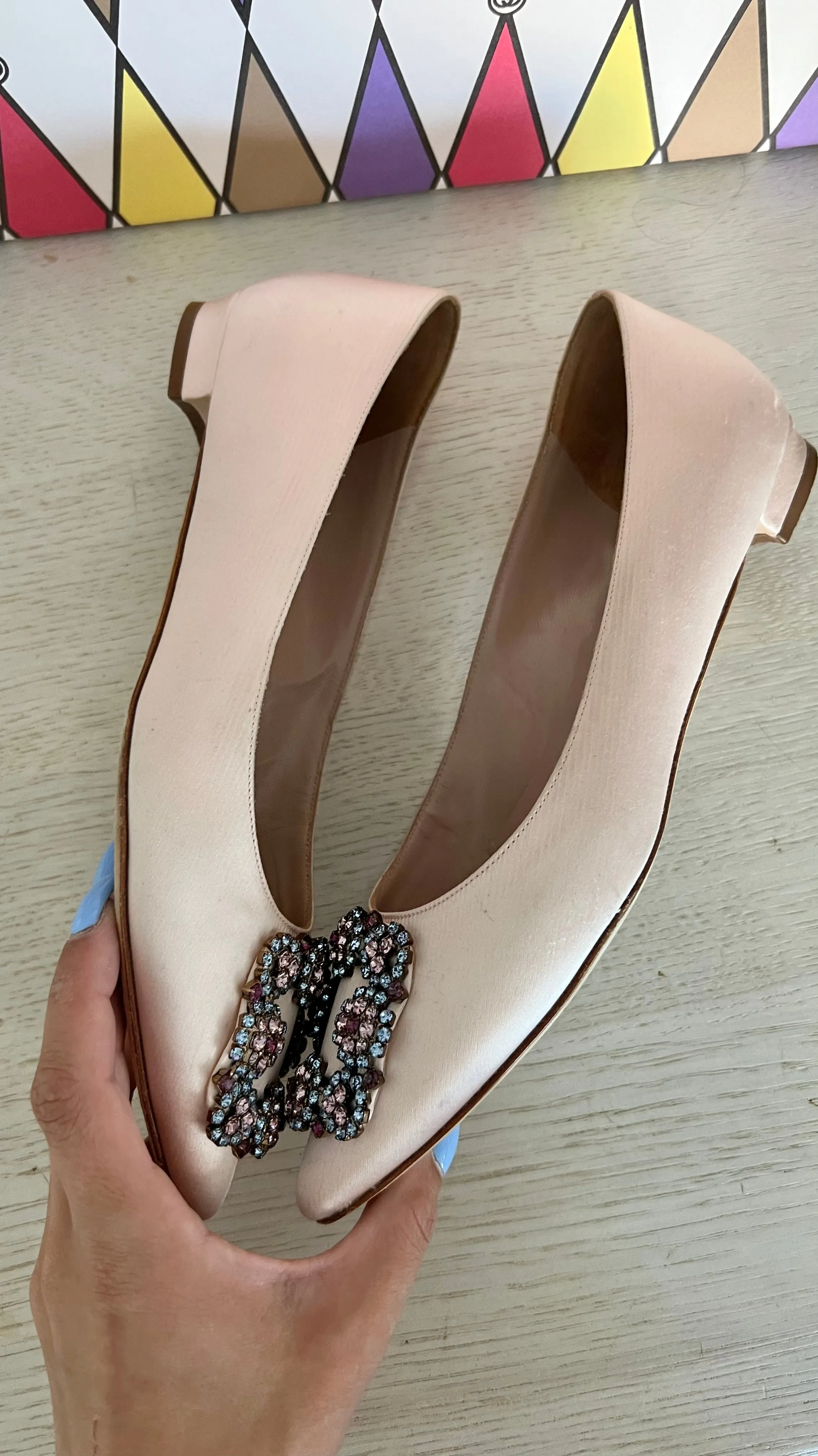 Manolo Blahnik Hangisi Flats